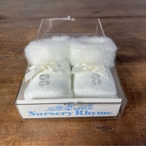 Vintage white baby booties infant shoes, nursery rhyme new in box Belk